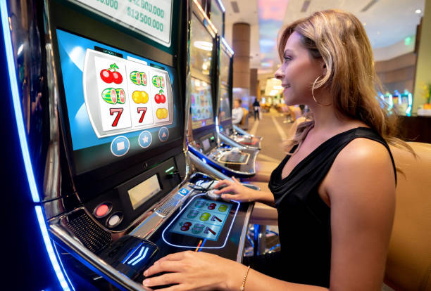 latoto888 platform interface showing live football markets and payment options